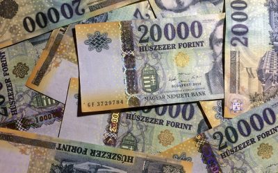 Jó hír a nevelőszülőknek: 11 ezer forinttal nő a támogatás