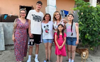 Személyesen látogatta meg Szandi a rászoruló családot