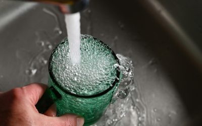 Hidratáció és súlycsökkentés: Miért fontos a bőséges vízfogyasztás?