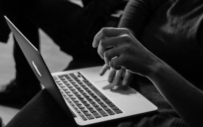 A digitális detox előnyei: Hogyan csökkentsük az online jelenlétet?