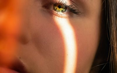 A szépség belülről fakad: Hogyan hat az önbizalom a megjelenésünkre?